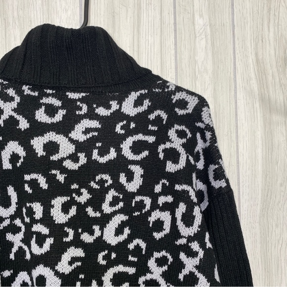 Nine West Ribbed Leopard Animal Print Turtleneck Sweater size L Large - Picture 9 of 12